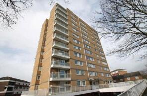 10, Hollingbourne Tower, Westwell Close, Orpington BR5 4QU