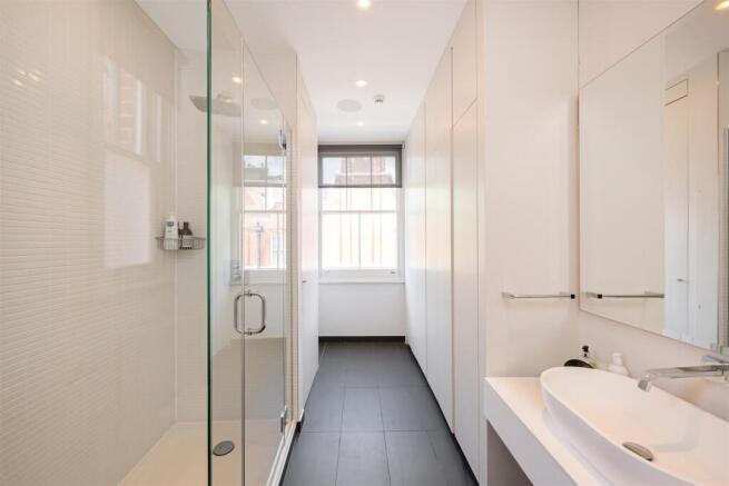 75 Cheyne Court Lo-22.jpg