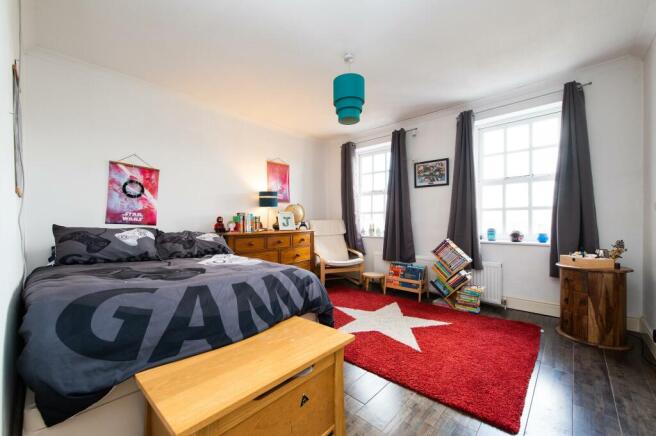 Photo 11