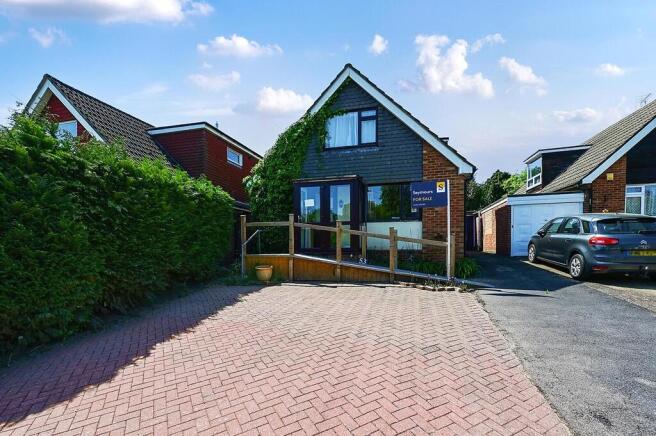 53 Oakfield Rd5