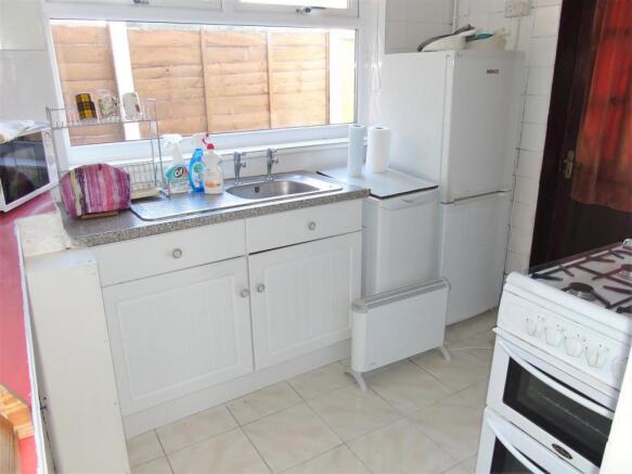 Kitchen.JPG