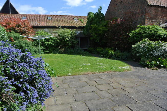Photo 14