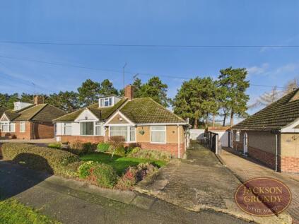 Charnwood Avenue, Westone, NN3 3DY