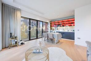 Flat 202, 15 Java House, Botanic Square, London E14 0LG
