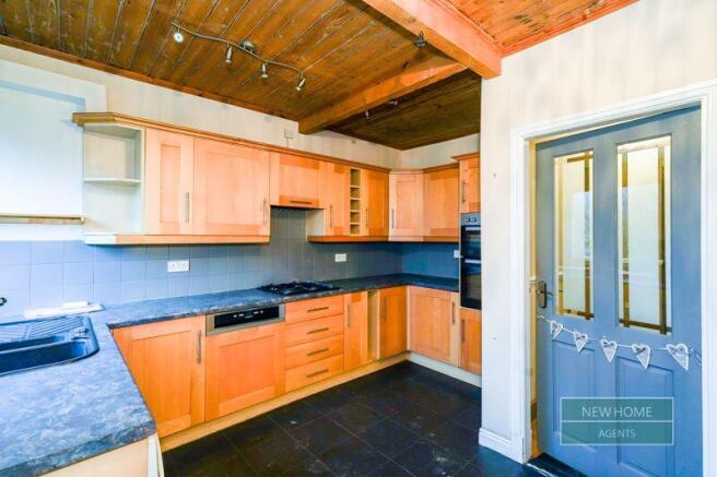 3 bed Terraced for sale Image 5