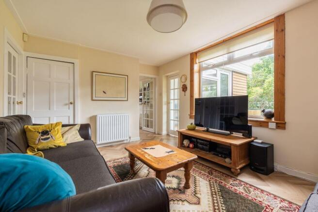 13 Broomside Terrace, Edinburgh, EH12 7LZ photo 3