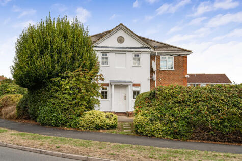 Kingfisher Way, BICESTER, OX26