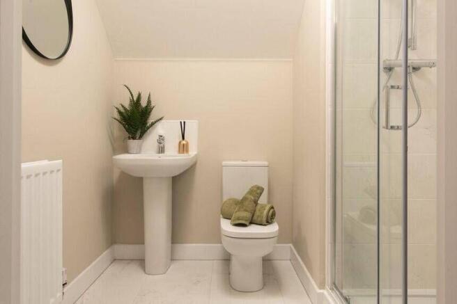 3 bed Semi-Detached to rent Image 7