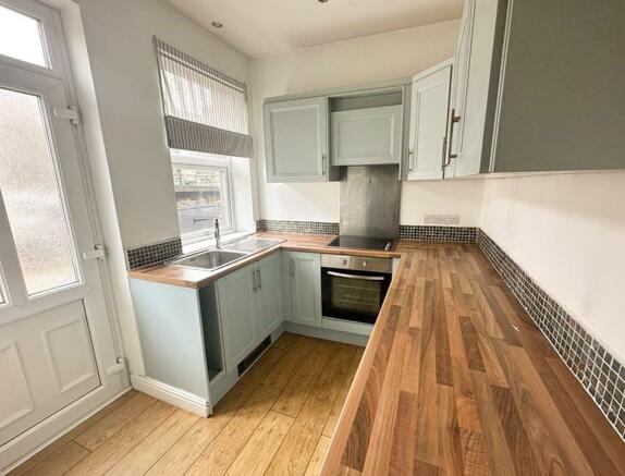 BREAKFAST KITCHEN
