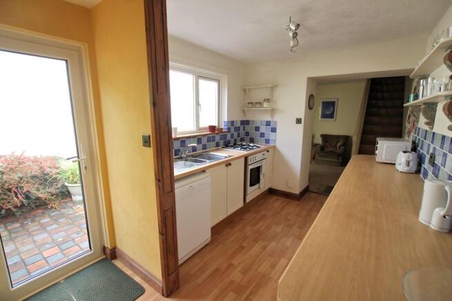 Photo 10