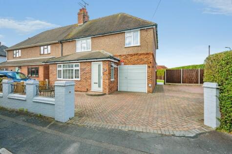 Alexandra Crescent, Uttoxeter