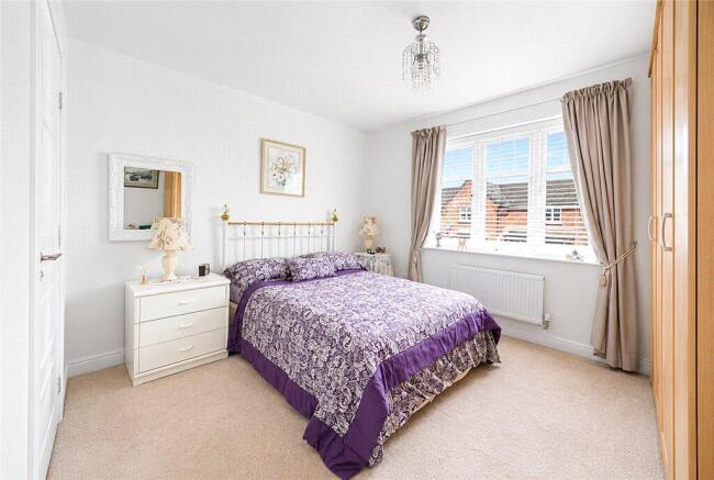 4 bed Detached for sale Image 11