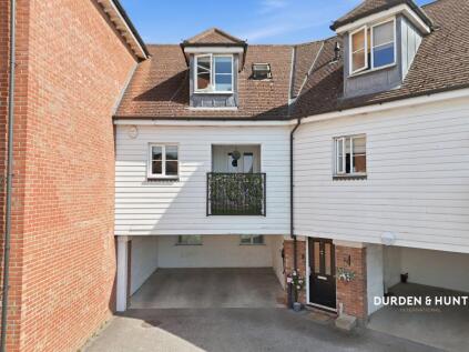 Walter Mead Close, Ongar, CM5