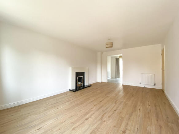 Large living room...
