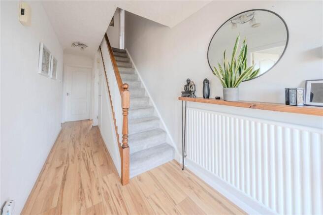 4 bed Detached for sale Image 7