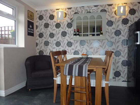 Breakfast Room
