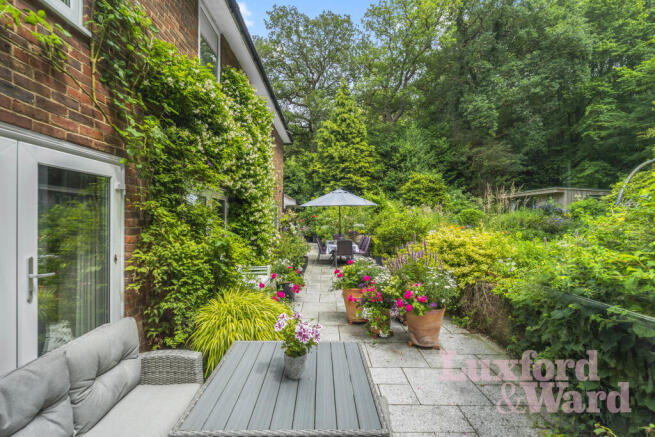 Garden Rm Side View