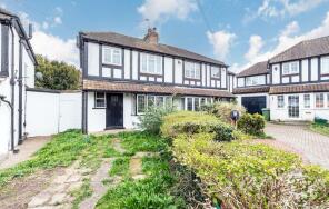 9, St Martins Close, Epsom KT17 4DR