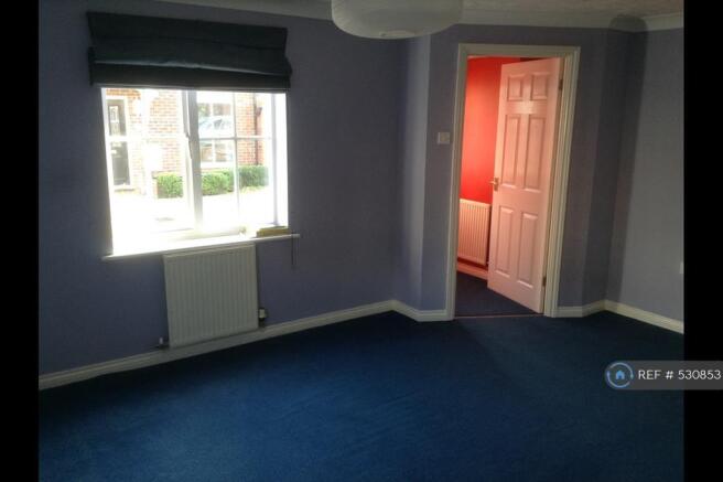 Lounge - Walls/Carpets Since Updated In Neutrals