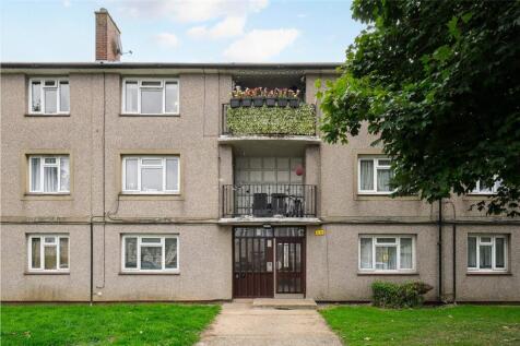 Padnall Court, Chadwell Heath, RM6