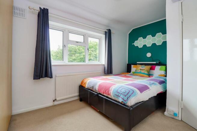 Bedroom 2 (Double)