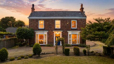 Smirthwaite House, Mickletown Road, Methley, Leeds