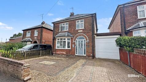 Cranmer Grove, Mansfield, NG19