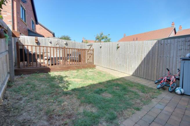 3 bed Terraced for sale Image 5