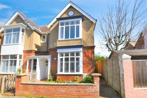 Consort Road, Cowes, Isle of Wight