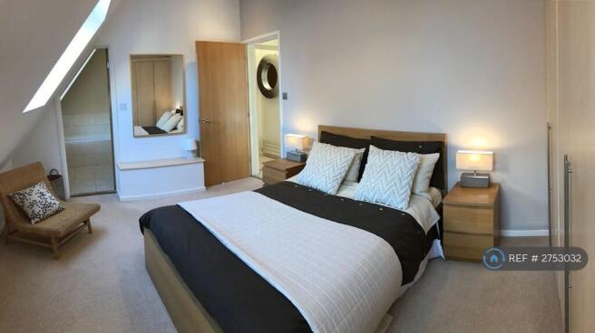 Second Double Bedroom (Upstairs)