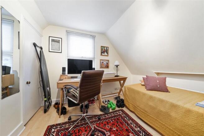 Bedroom/Office