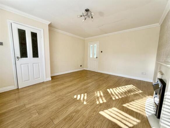 Hemble Way, Kingswood, Hull photo 2