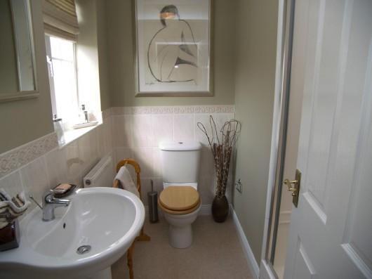 Bedroom 2 en-suite