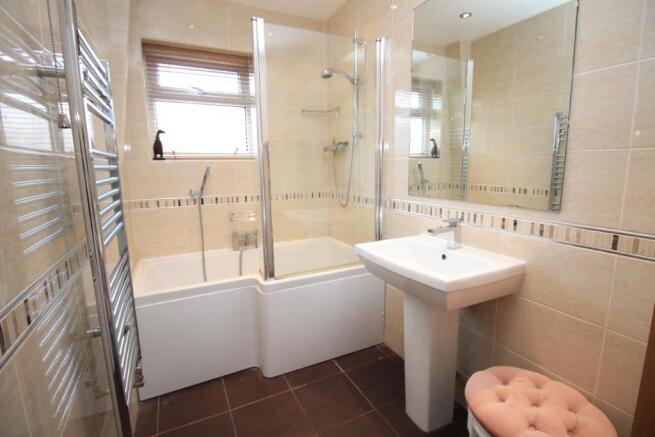 HOUSE BATHROOM