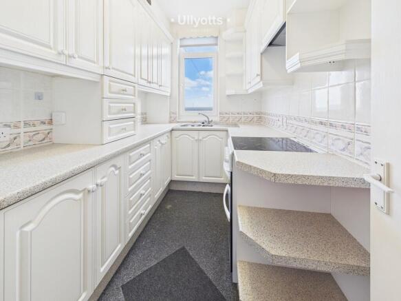 1 bed Flat for sale Image 6