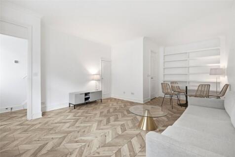 De Vere Mews, London, W8