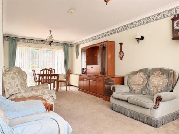 Ridgewood Park, Llanelli photo 4