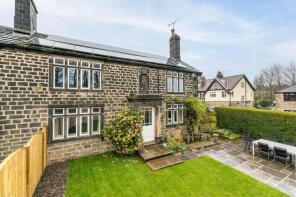 12, Ghyll Royd, Guiseley, Leeds LS20 9LT