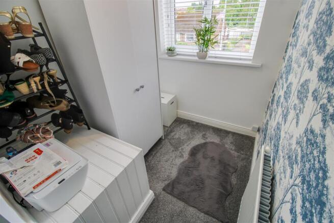 3 bed Town House for sale Image 7