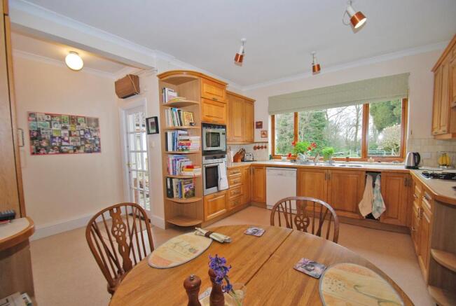 Kitchen/Breakfast Ro
