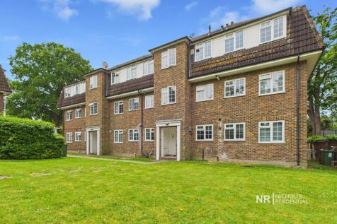 Alexandra Road, Epsom, Surrey, KT17 4BY