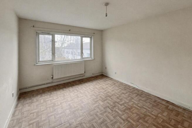 57 Squirrel Close, Hounslow, Middlesex, TW4 7NU