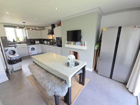 Kitchen / Diner