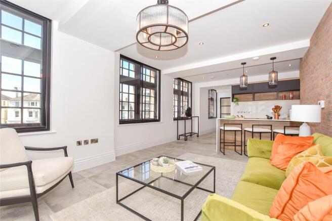 Plot 12 Living