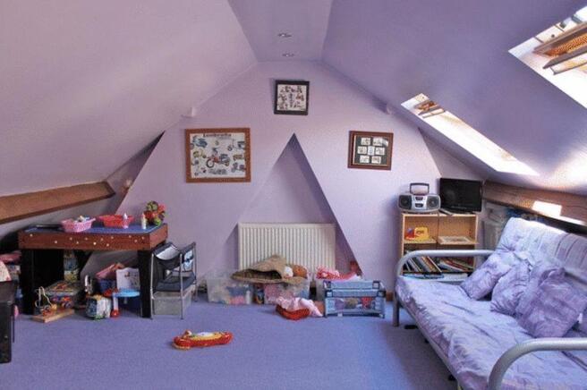 Photo 9