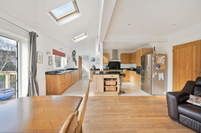 1423846-44-69b450...