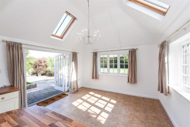 Dining/Family Room