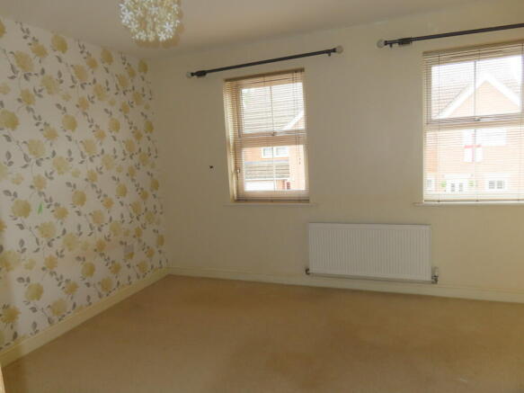 2 bed Semi-Detached for sale Image 10
