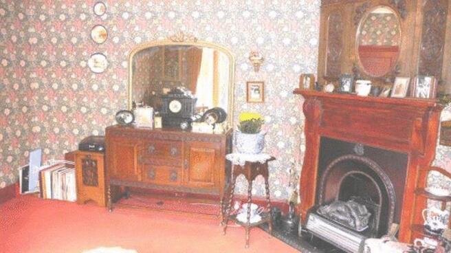 Bedroom 1 (use...
