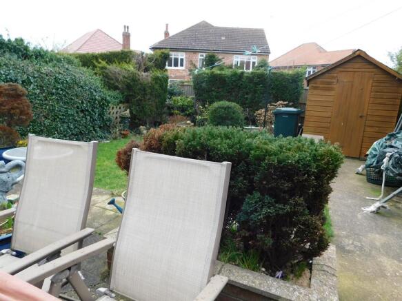 GARDEN 1